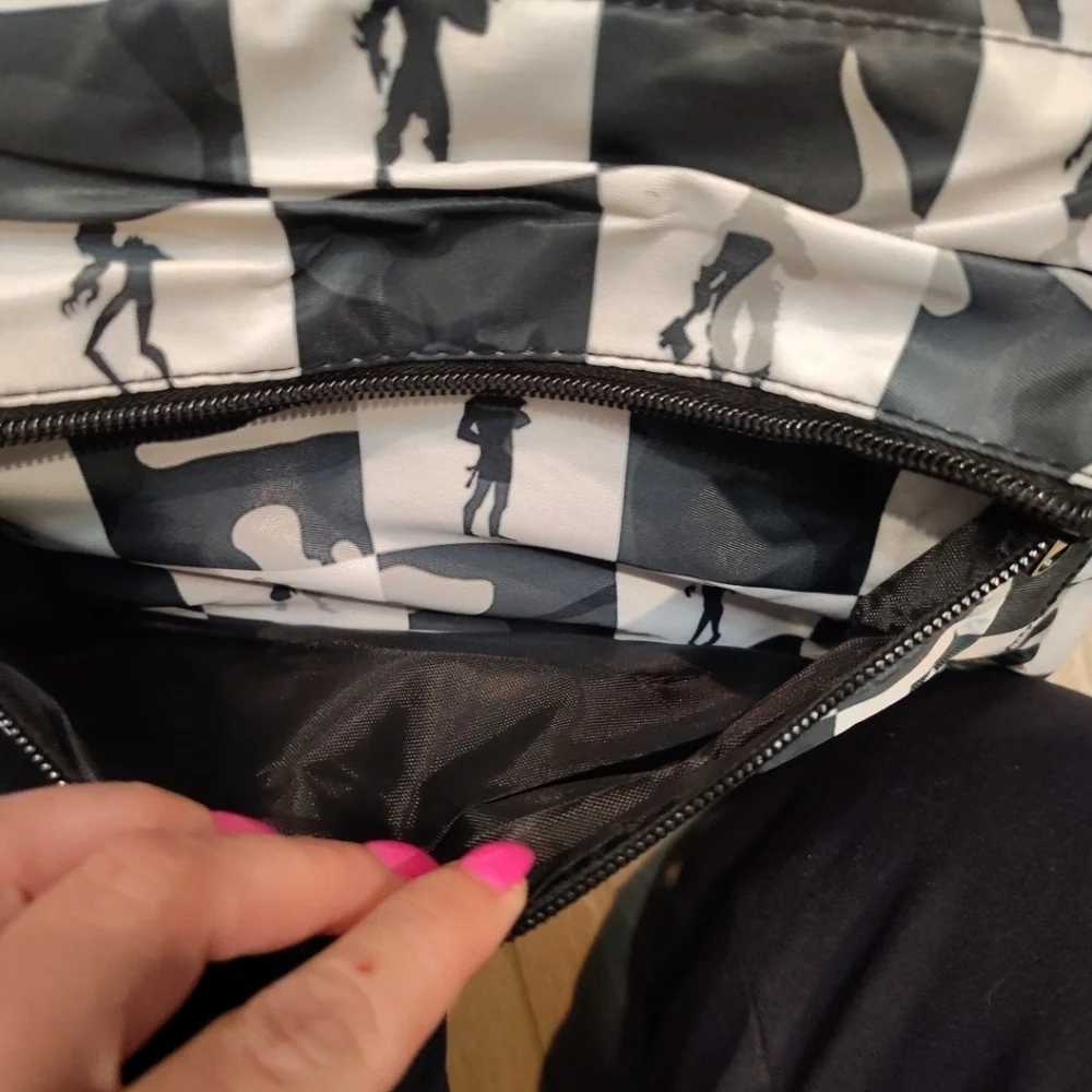 Fortnite‎ Inspired Video Game Kids Backpack Black White Gamer Nylon